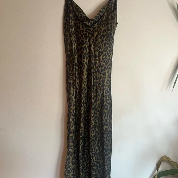Zara woman’s Animal print Flowing Camisole Midi slip on dress - Picture 15 of 16
